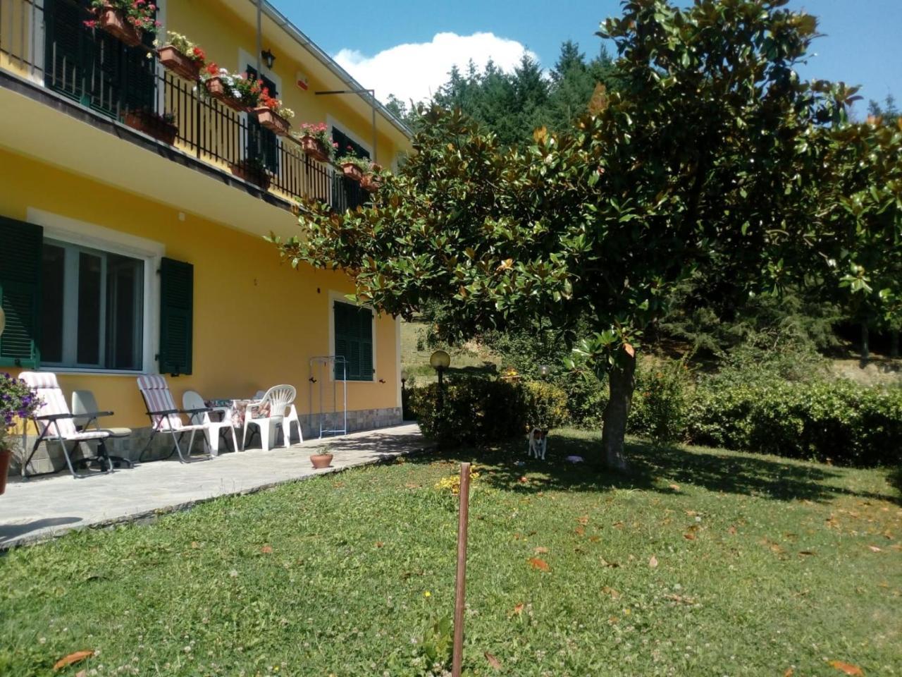 Affittacamere Graziella เวอนาซซา ภายนอก รูปภาพ